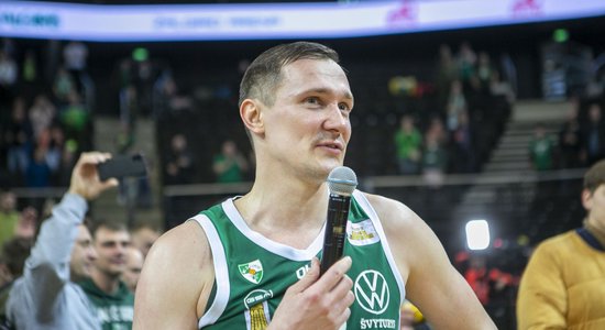 Strēlnieks dala piespēles, 'Žalgiris' godina Jankūnu un tuvojas bronzai