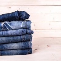 Как правильно постирать любимые джинсы и не совершить кучи ошибок
