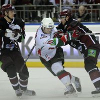 Foto un video: Rīgas 'Dinamo' otrais sausais zaudējums pēc kārtas