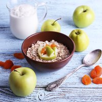 15 idejas veselīgām uzkodām un našķiem kaloriju skaitītājiem