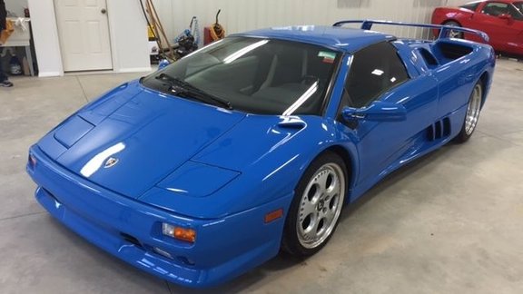 Donalda Trampa 'Lamborghini Diablo'