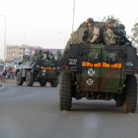 Francijas karavīri Mali paliks līdz stabilitātes atjaunošanai