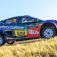 Foto: Sesks/Francis atrāda jaunās mašīnas izskatu pirms WRC posma Zviedrijā