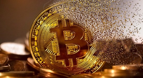 Investori fiksē peļņu – izgaist ETF entuziasms un krīt 'Bitcoin' cena, secina 'Binance'