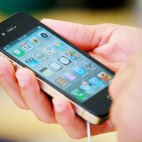'Swedbank' mobilajā aplikācijā nelielas summas saņēmējiem var nosūtīt bez koda ievadīšanas
