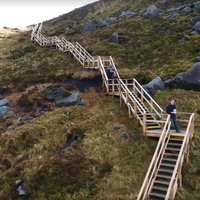Tu un daba: pastaigu taka Ziemeļīrijā ar pārsteidzošu apkārtnes ainavu