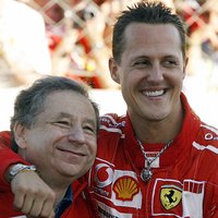 Бывший директор "Феррари" — о Шумахере: он не сдается и смотрит "Формулу-1"