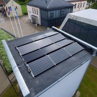 'Sadales tīkls' ar saules paneļiem aprīkos 700 transformatoru apakšstacijas