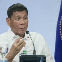 Duterte pavēlējis arestēt sejas maskas nepareizi valkājošos iedzīvotājus