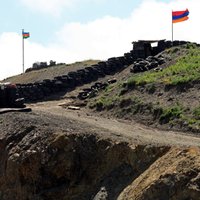 Azerbaidžāna apsūdz Armēniju par karaspēka koncentrēšanu pie robežas