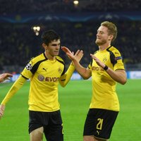 Dortmundes 'Borussia' neapmierināta ar UEFA likšanu doties laukumā dienu pēc uzbrukuma autobusam