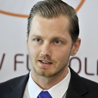 Latkovskis pametīs Latvijas Futbola virslīgas izpilddirektora amatu