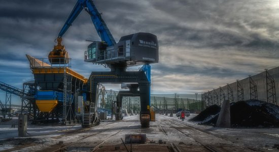 Krievijas ostu straujā attīstība turpina pārveidot kravu tranzīta vēsturiskos maršrutus