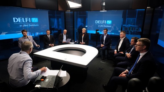 Delfi TV ar Domburu: Viesturs Zeps, Jānis Ozols, Dainis Locis, Vilnis Ķirsis, Vadims Baraņņiks, Oskars Putniņš - 21