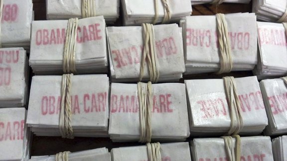 Heroin Bust Obamacare Bags.JPEG-0b456ap