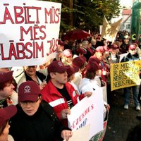 Уволить Винькеле, распустить Сейм: профсоюз медиков планирует акции протеста