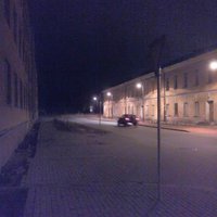 Foto: Pie Daugavpils cietokšņa uzstādīta ceļazīme spokiem