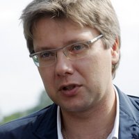 Суд отклонил иск Ушакова к журналисту Ir