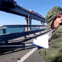 Ukrainas izlūkdienests atzīst zināmu lomu Krimas tilta spridzināšanā