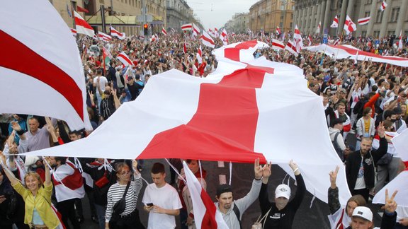 Baltkrievija vēsturiskais karogs protesti 