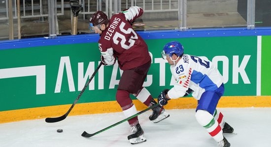 PČ hokejā nedienas: IIHF varētu tikt sodīta par nelegālu azartspēļu reklāmu