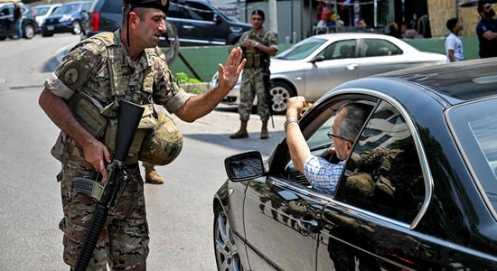 Sīrijas pilsonis sarīkojis apšaudi pie ASV vēstniecības Beirūtā 