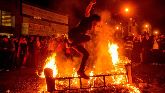 Nekārtības Sanfrancisko pēc beisbola spēles - 11