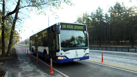 Autobuss