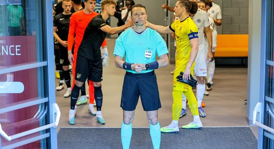 Latvijas soģi Barselona tiesās Brazīlijas futbola izlases spēli