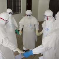 Ebolas vīrusa skartajā Libērijā streiko veselības aprūpes darbinieki