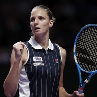 Karolīna Plīškova kļūst par ceturto 'WTA Finals' pusfinālisti
