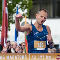 Macuks un Kuzņecova Valmierā tiek kronēti par Latvijas čempioniem maratonā