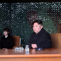 Kims aicina militārajās mācībās simulēt 'īstu karu'