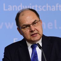 Vācijas ministrs: ES neupurēs pārtikas drošības standartus brīvās tirdzniecības līgumam ar ASV