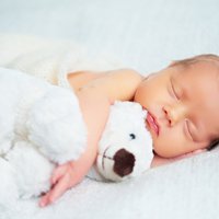 Mantas jaundzimušajam: noderīgi padomi, kā ietaupīt līdzekļus