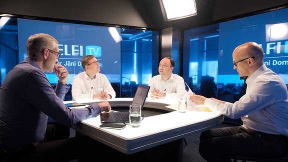 Delfi TV ar Domburu: Par! - Daniels Pavļuts, Juris Pūce, Vjačeslavs Kaščejevs - 16