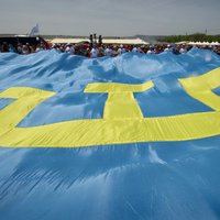 Krievijas tiesa sāk masveidīgu Krimas tatāru aktīvistu tiesāšanu