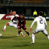 Latvijas futbola izlase UEFA Nāciju līgas spēlē bez ierunām piekāpjas Gruzijai
