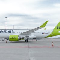 'airBaltic' pārvadāto pasažieru skaits pērn audzis par 21%