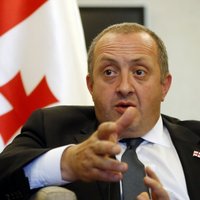 Krievijas un Abhāzijas līgums - solis uz aneksiju, uzsver Gruzijas prezidents