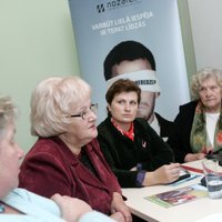 Pensionārus sanikno Viņķeles izteikumi par 'Liepājas metalurgu' un pensijām