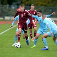 Latvijas U-19 futbolisti EČ kvalifikāciju sāk ar neizšķirtu pret Izraēlu