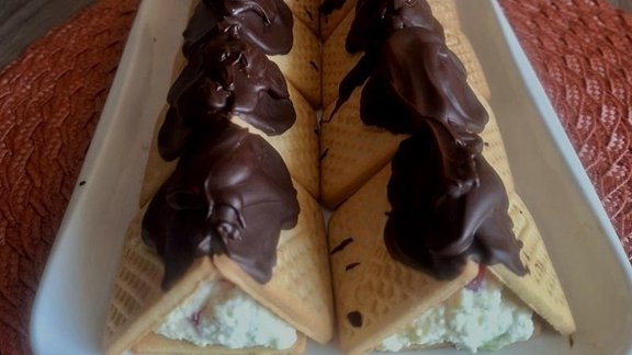 Vērtības, kas nemainās – vecās, labās biezpienmājiņas ar marmelādi