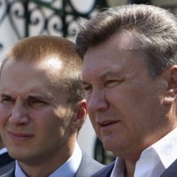 Интерпол объявил Януковича и его сына в розыск