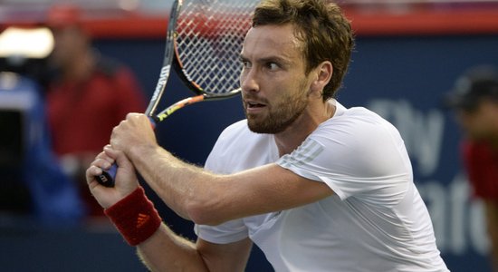 Gulbis Francijas 'Open' sāks ar maču pret itāli Sepi, Ostapenko - pret japānieti Osaku