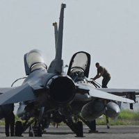 F-16 piegādes Ukrainai: spiediens uz Vašingtonu pieaug