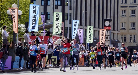 Mediķi aicina skrējējus pirms Rīgas maratona izvērtēt savu veselības stāvokli