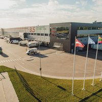 Latvijā lielākais distribūcijas uzņēmums 'Sanitex' pārtrauc preču importu no Krievijas un Baltkrievijas