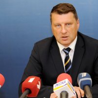 Коалиция может поддержать кандидатуру Вейониса на пост президента Латвии