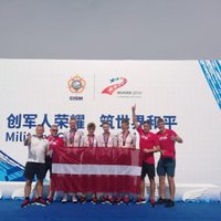 Latvijas komanda triumfē pasaules militārpersonu čempionātā šosejas riteņbraukšanā